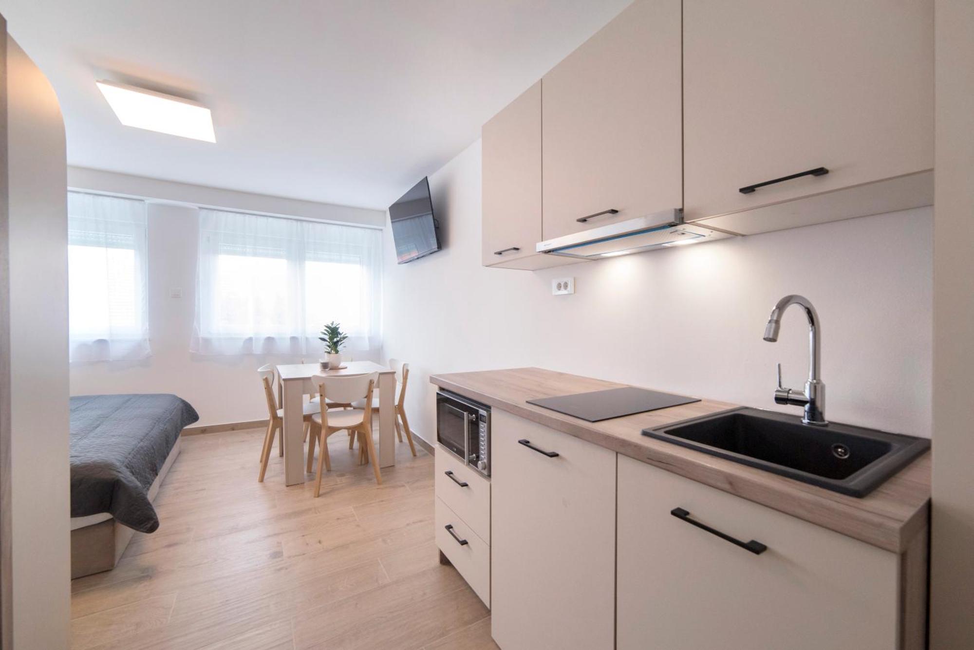 Apartments Pamer, 4Th Floor, No Elevator Zagreb Exterior photo