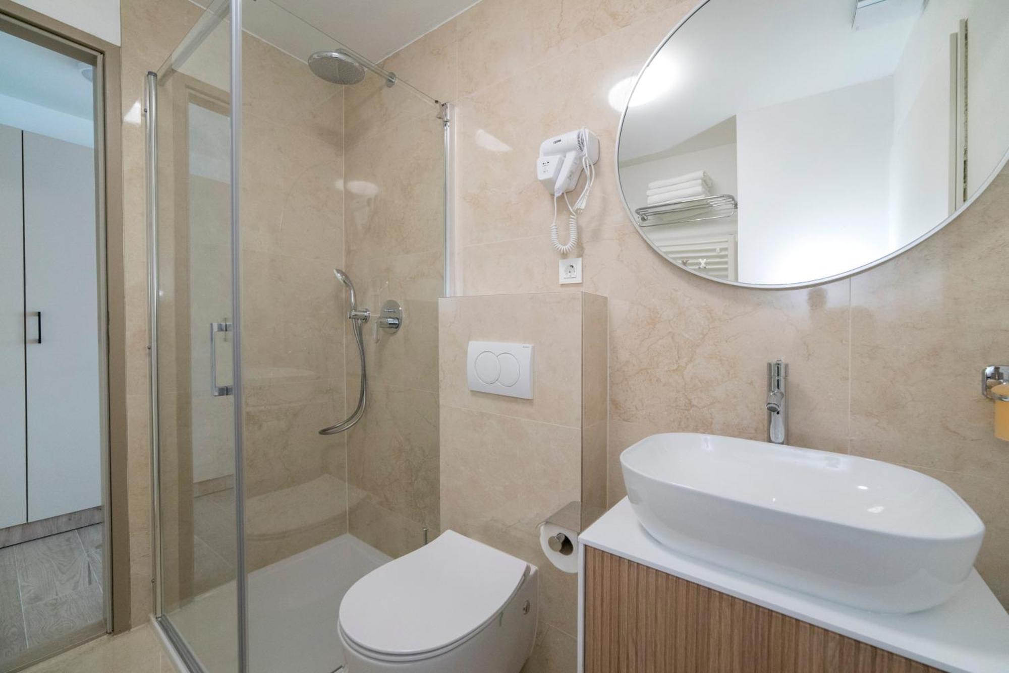 Apartments Pamer, 4Th Floor, No Elevator Zagreb Exterior photo
