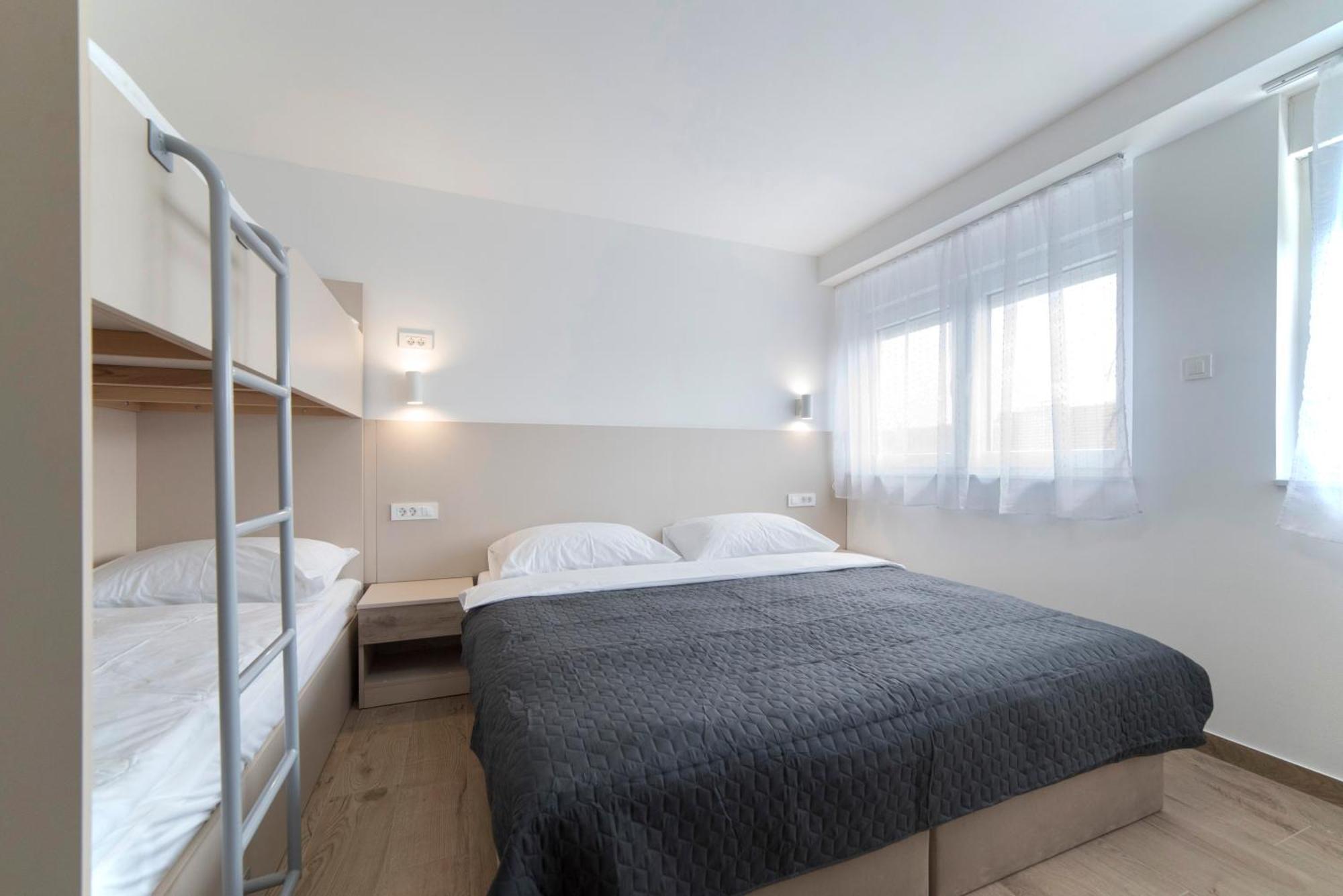 Apartments Pamer, 4Th Floor, No Elevator Zagreb Exterior photo