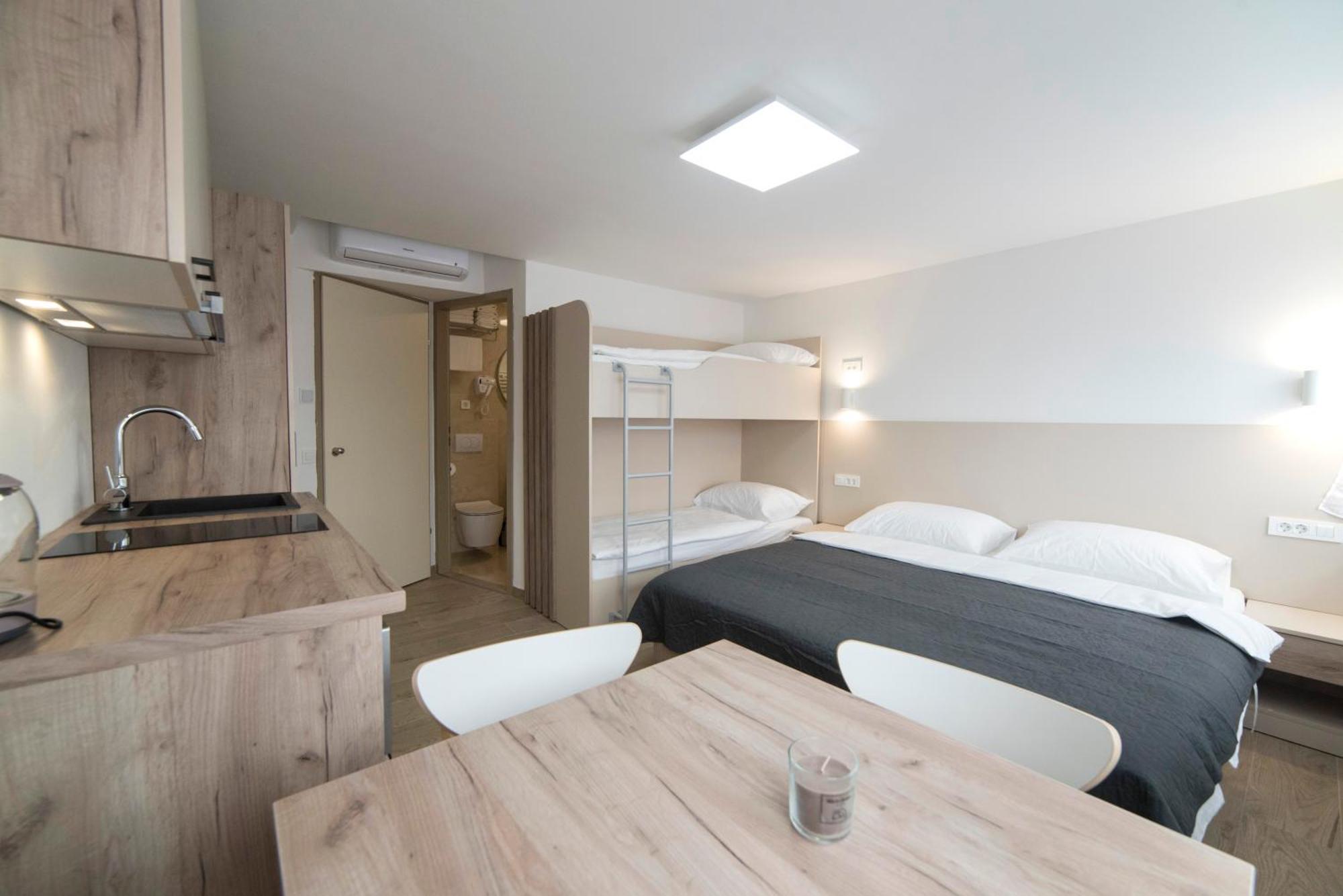 Apartments Pamer, 4Th Floor, No Elevator Zagreb Exterior photo